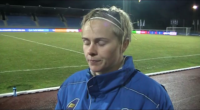 Edda Garðars tók „Gunnar Nelson“ á vallarstarfsmann