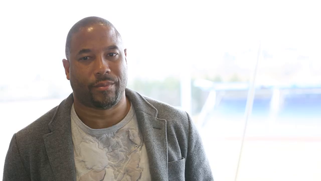 John Barnes: Viss um að Liverpool endi í topp fjórum