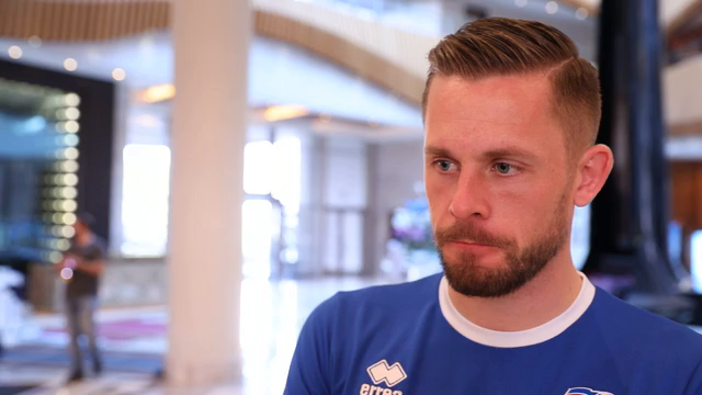 Gylfi segir of snemmt fyrir Liverpool að fagna - „Fáir orðið meistarar í nóvember"